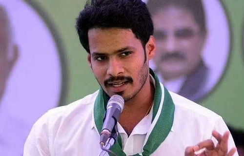 ಹೆಚ್ ಡಿಕೆ ರಾಜ್ಯ ರಾಜಕಾರಣಕ್ಕೆ ಬರಬೇಕು ಅನ್ನೋದು ಜನರ ಭಾವನೆ- ನಿಖಿಲ್ ಕುಮಾರಸ್ವಾಮಿ